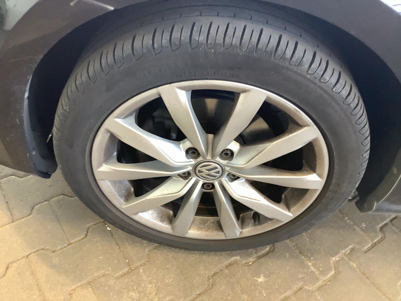Volkswagen Golf VII 1.4 TSI Highline BlueMotion Tech 2015 – снимка 3