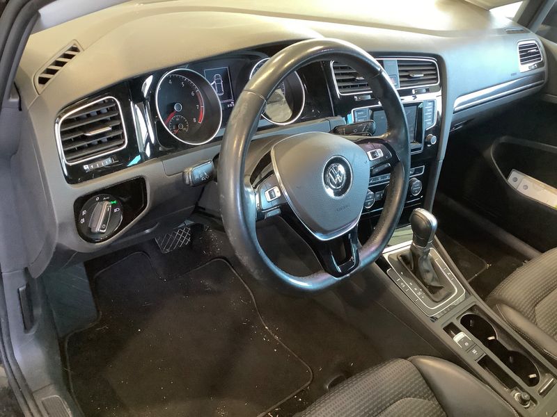 Volkswagen Golf VII 1.4 TSI Highline BlueMotion Tech 2015 – снимка 27