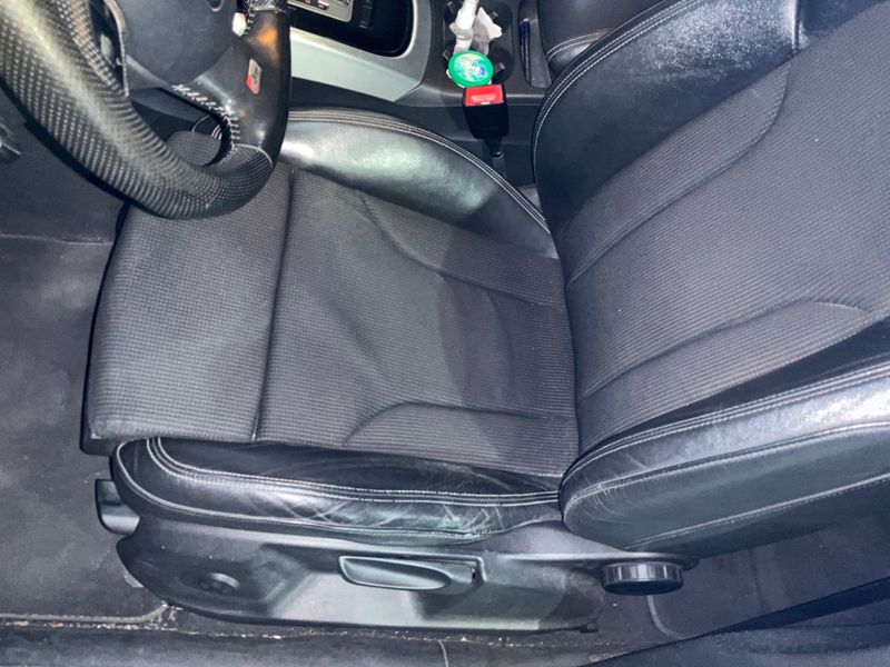 Audi Q5 2.0 TDI quattro 2009 – снимка 28