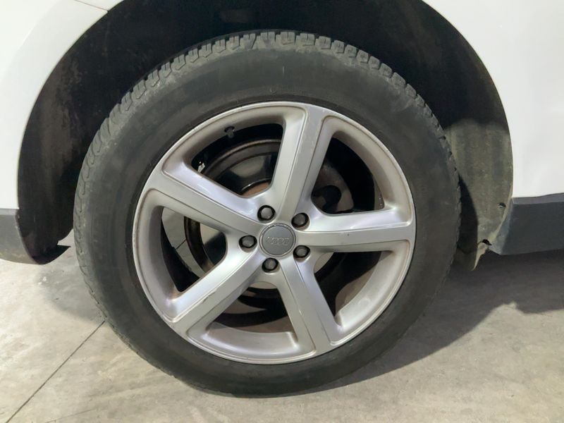 Audi Q5 2.0 TDI quattro 2009 – снимка 9