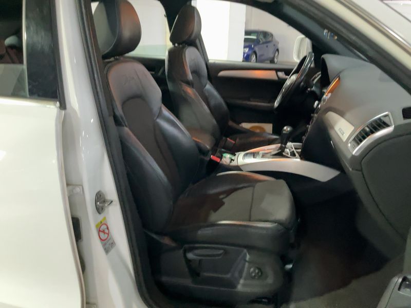 Audi Q5 2.0 TDI quattro 2009 – снимка 16