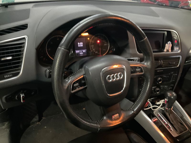 Audi Q5 2.0 TDI quattro 2009 – снимка 29