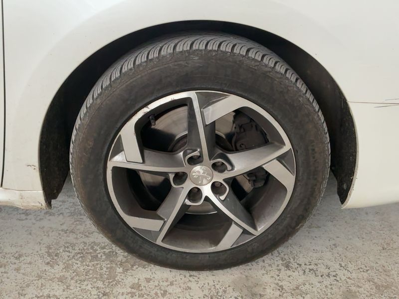 Peugeot 508 2.0 Blue-HDi Allure 2016 – снимка 11