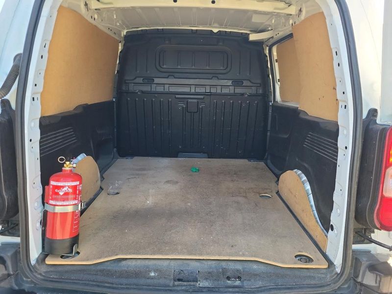 Citroen Berlingo 1.5 Blue-HDi Contrlol M 2021 – снимка 6