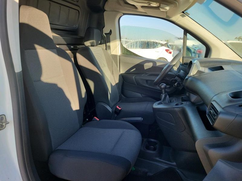 Citroen Berlingo 1.5 Blue-HDi Contrlol M 2021 – снимка 5