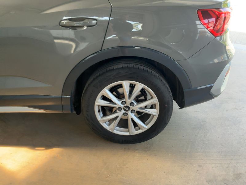 Audi Q3 Sportback 35 TFSI Mild-Hybrid S line 2021 – снимка 5