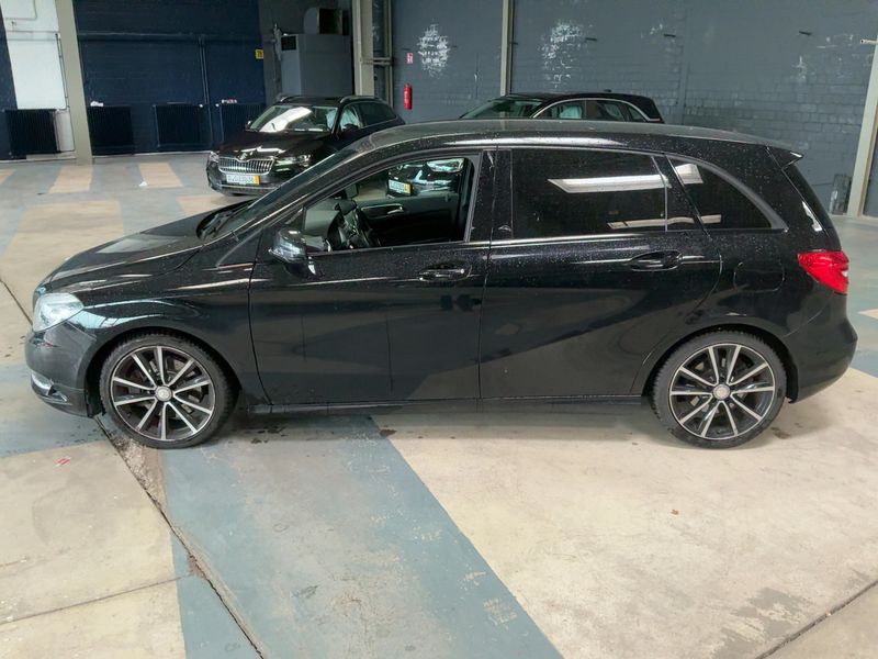 Mercedes-Benz B-Klasse B 220 CDI Standard 2013 – снимка 4