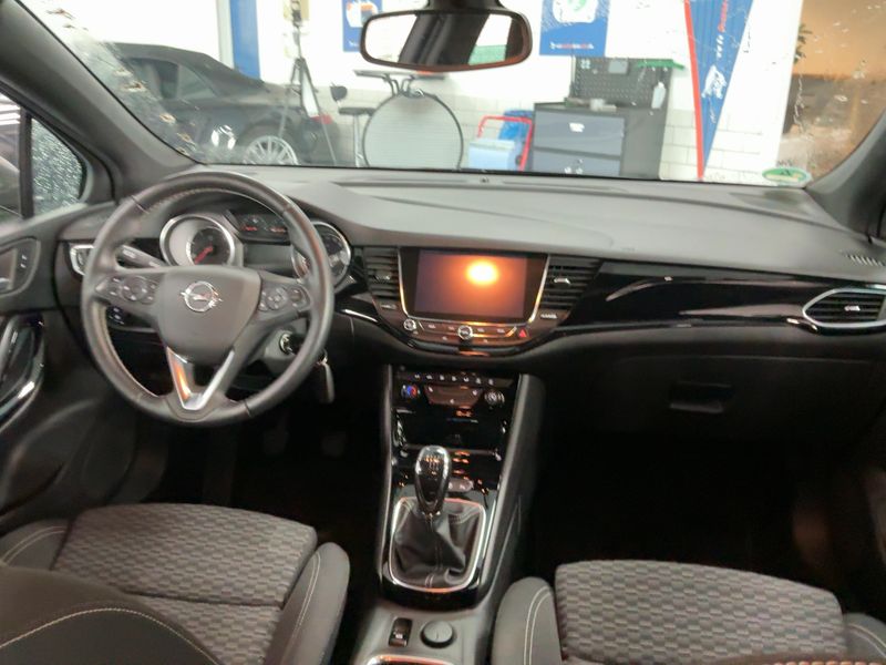 Opel Astra 1.6 CDTI Dynamic Start&Stop 2018 – снимка 17