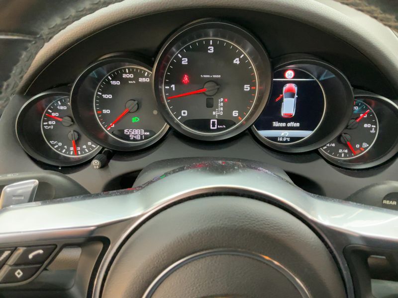 Porsche Cayenne Diesel Platinum Edition 2017 – снимка 19