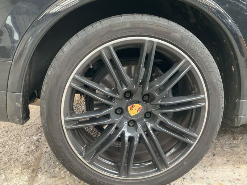 Porsche Cayenne Diesel Platinum Edition 2017 – снимка 9