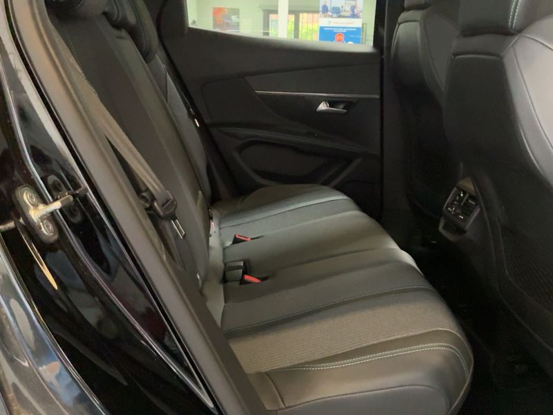 Peugeot 3008 1.2 PureTech Allure Pack 2020 – снимка 19