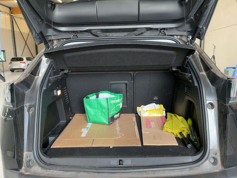 Peugeot 3008 1.2 PureTech Allure Pack 2020 – снимка 15