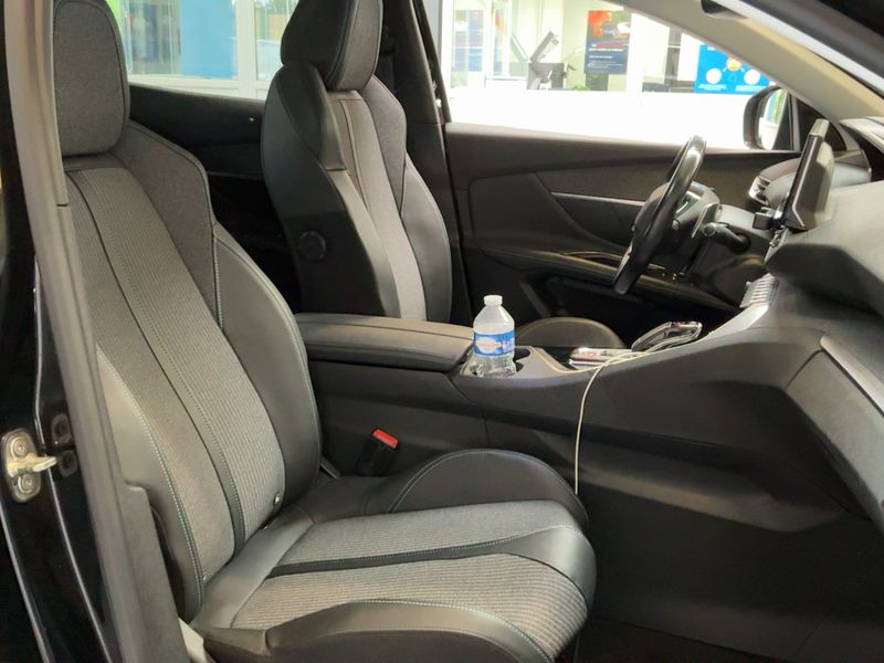 Peugeot 3008 1.2 PureTech Allure Pack 2020 – снимка 16