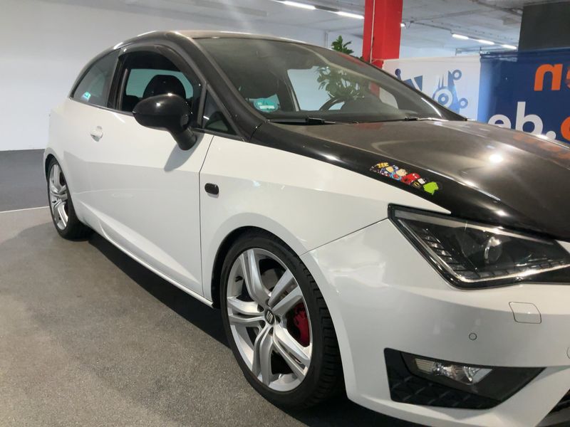 Seat Ibiza 1.8 TSI Cupra 2016 – снимка 12