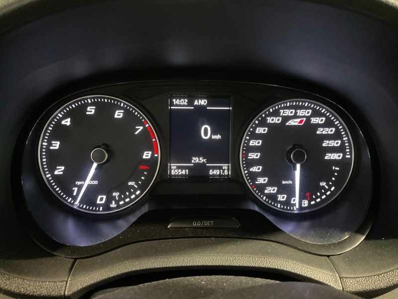 Seat Ibiza 1.8 TSI Cupra 2016 – снимка 18