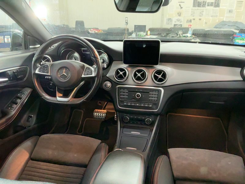 Mercedes-Benz CLA-Klasse CLA 250 Shooting Brake 4Matic AMG Line 2016 – снимка 18