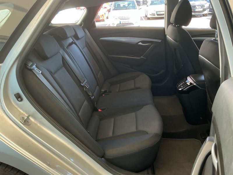 Hyundai i40 1.7 CRDi Comfort 2013 – снимка 19