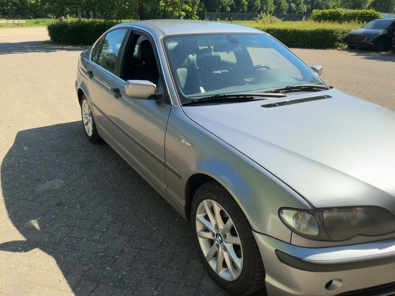 BMW 3er 320d Exclusiv Edition 2004 – снимка 12