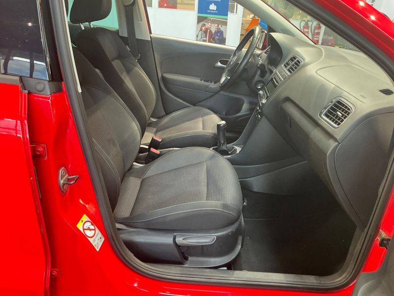 Volkswagen Polo 1.6 TDI Team 2011 – снимка 3