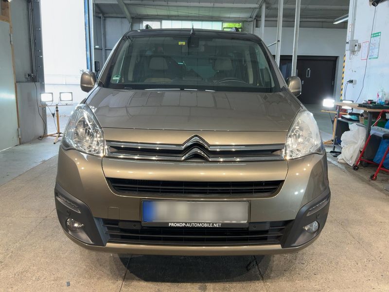 Citroen Berlingo 1.2 PureTech Selection 2016 – снимка 14
