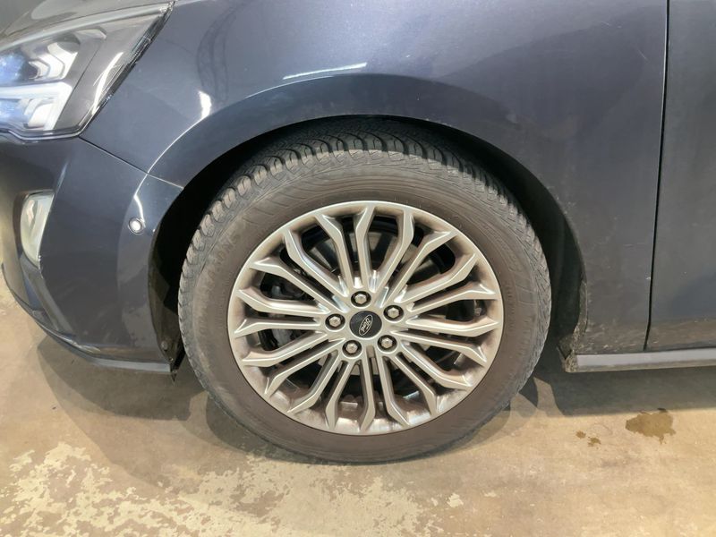 Ford Focus 1.0 EcoBoost Titanium 2020 – снимка 3