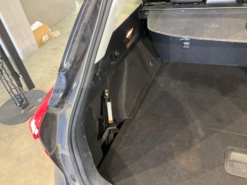 Ford Focus 1.0 EcoBoost Titanium 2020 – снимка 29