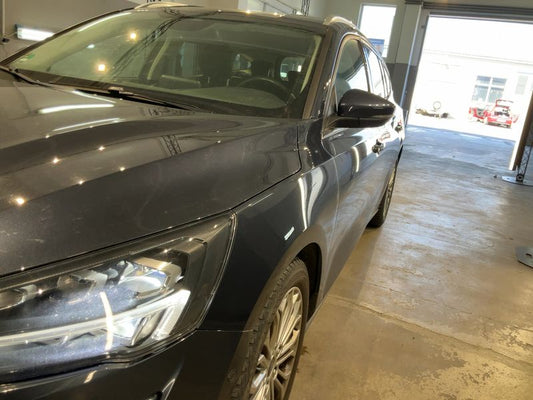 Ford Focus 1.0 EcoBoost Titanium 2020 – снимка 2