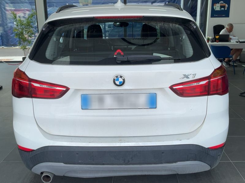 BMW X1 sDrive 16d Advantage 2017 – снимка 7