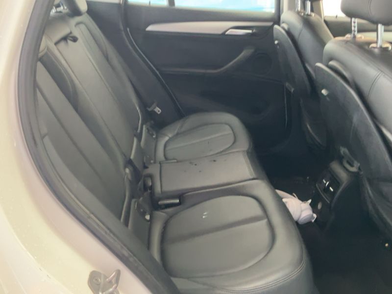 BMW X1 sDrive 16d Advantage 2017 – снимка 19