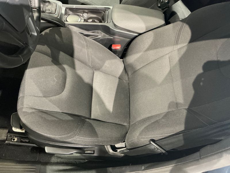 Volvo V40 1.5 Kinetic 2017 – снимка 28