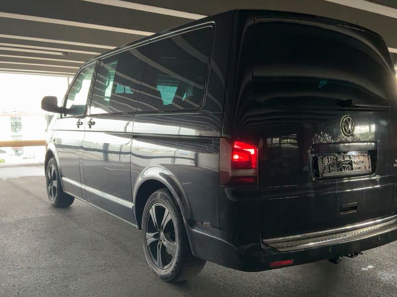Volkswagen T5 Multivan 2.0 TDI Highline 4Motion 2011 – снимка на щета