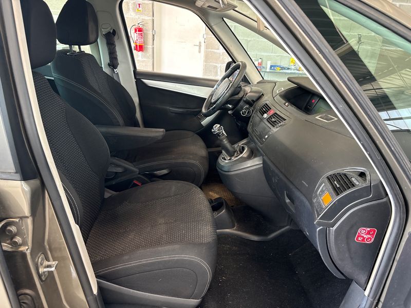 Citroen C4 Picasso 1.6 HDi Dynamique 2010 – снимка 3