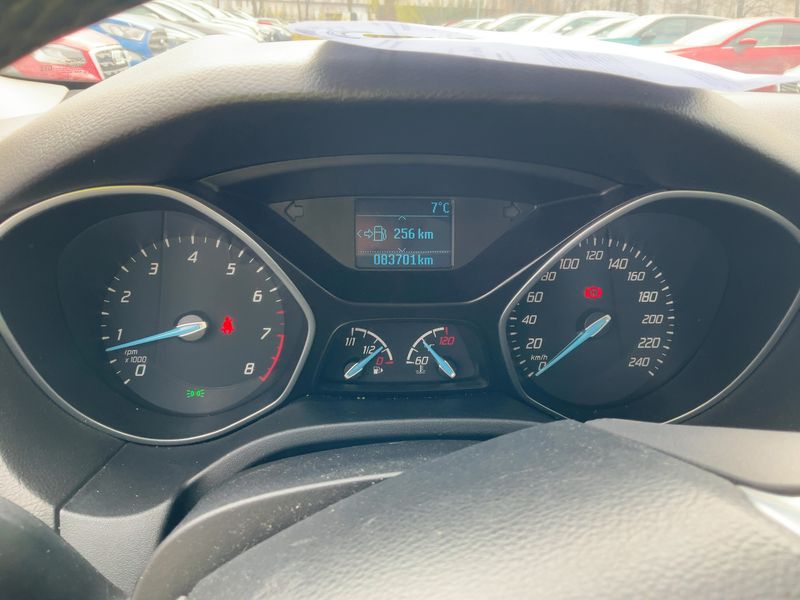 Ford Focus 1.0 EcoBoost Trend 2013 – снимка 18