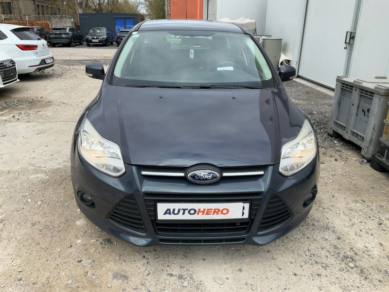 Ford Focus 1.0 EcoBoost Trend 2013 – снимка 14