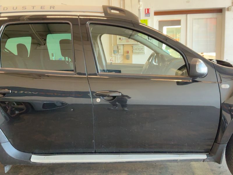 Dacia Duster 1.5 dCi Prestige 4x4 2014 – снимка 10