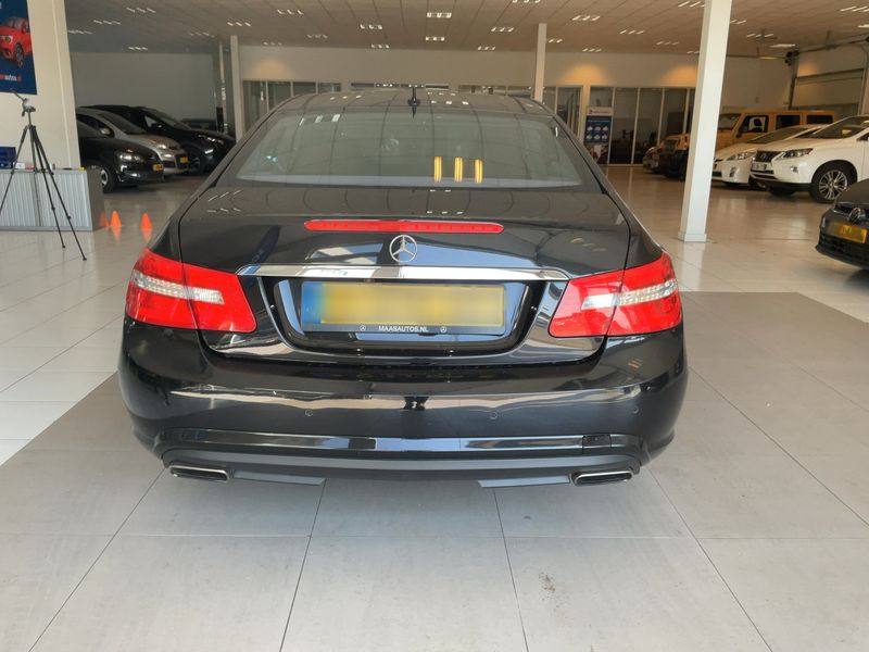 Mercedes-Benz E-Klasse E 500 CGI BlueEfficiency Avantgarde 2012 – снимка 7