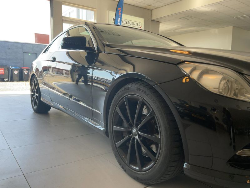 Mercedes-Benz E-Klasse E 500 CGI BlueEfficiency Avantgarde 2012 – снимка 12