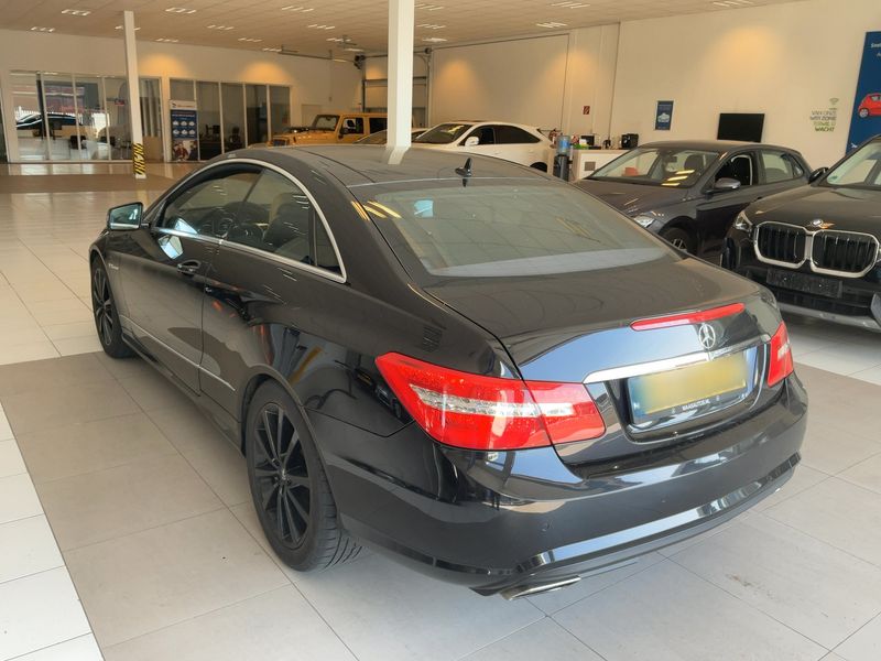 Mercedes-Benz E-Klasse E 500 CGI BlueEfficiency Avantgarde 2012 – снимка 6