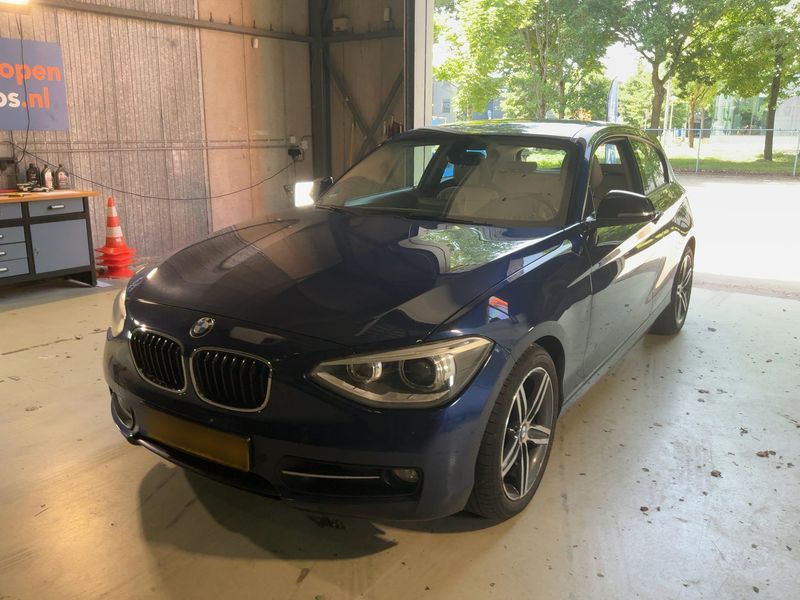 BMW 1er 118i 2013 – снимка 1