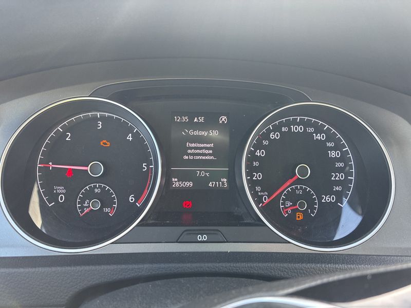 Volkswagen Golf VII 1.6 TDI Trendline BlueMotion Tech 2015 – снимка 12