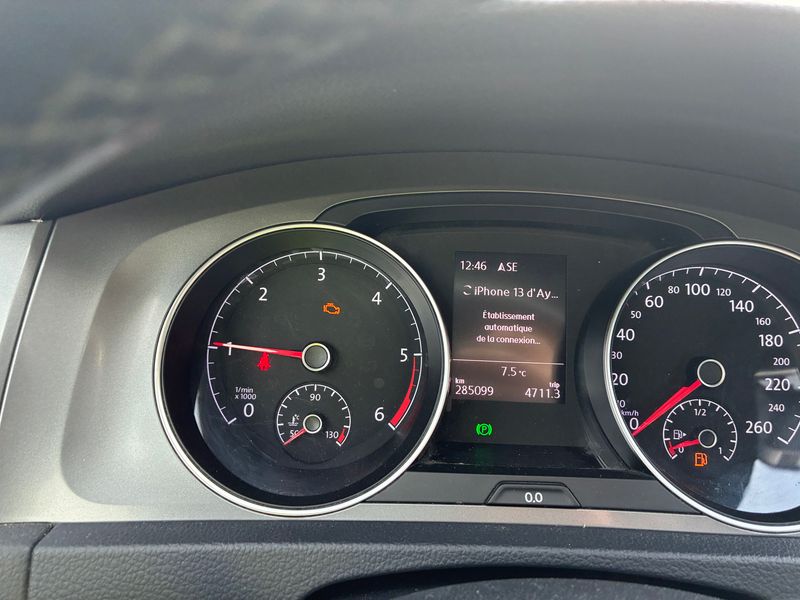 Volkswagen Golf VII 1.6 TDI Trendline BlueMotion Tech 2015 – снимка 29