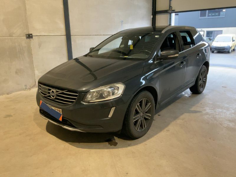 Volvo XC60 2.0 D3 Kinetic 2WD 2017 – снимка 1