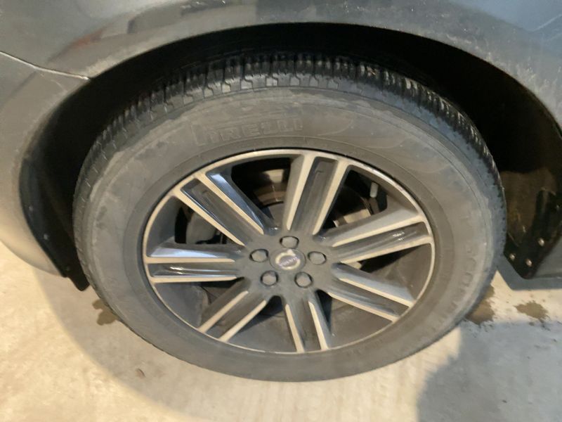 Volvo XC60 2.0 D3 Kinetic 2WD 2017 – снимка 3