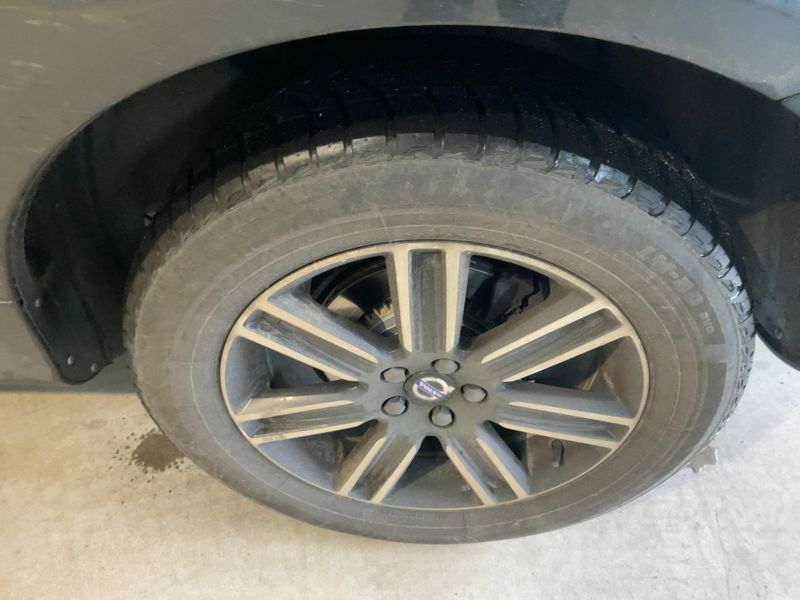 Volvo XC60 2.0 D3 Kinetic 2WD 2017 – снимка 5