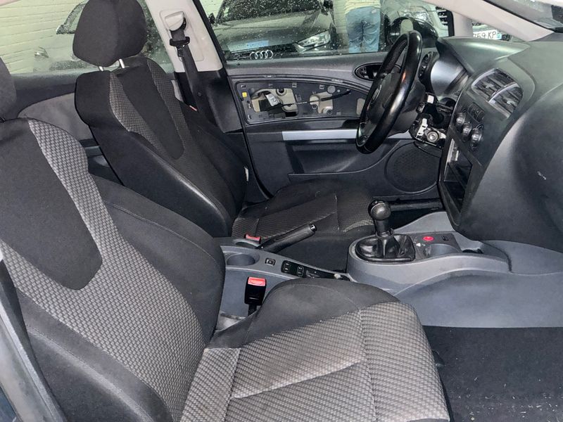 Seat Leon 1.9 TDI Reference 2007 – снимка 3