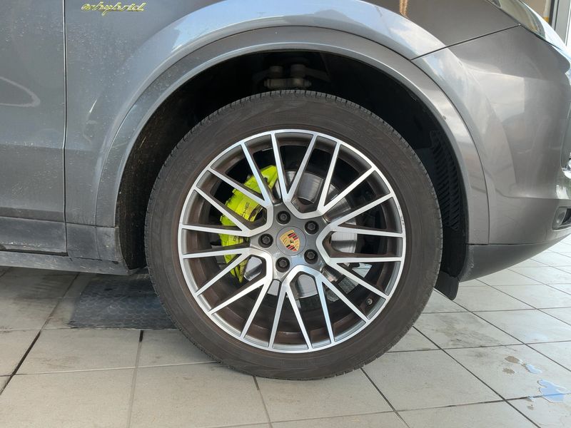 Porsche Cayenne E-Hybrid 2021 – снимка 11