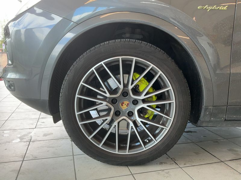 Porsche Cayenne E-Hybrid 2021 – снимка 3
