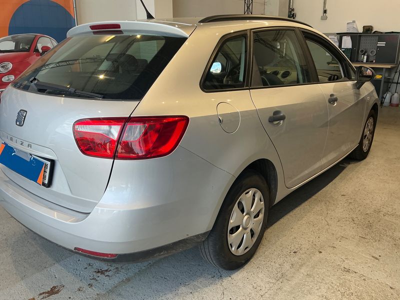 Seat Ibiza 1.2 Reference 2013 – снимка 2