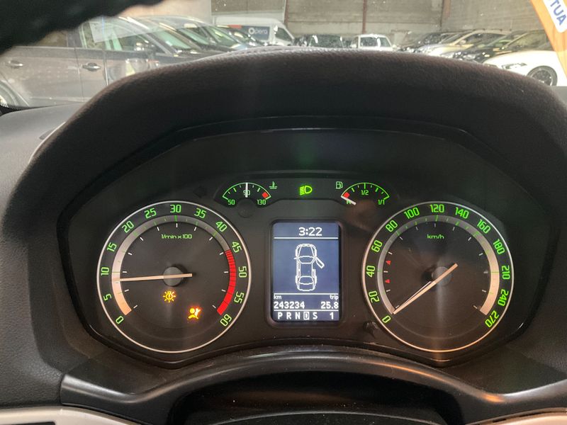 Skoda Octavia 2.0 TDI RS 2008 – снимка 4