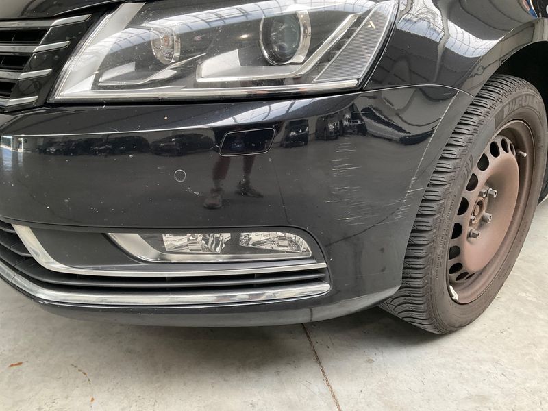 Volkswagen Passat 1.6 TDI Business Edition BlueMotion Tech 2015 – снимка на щета 41